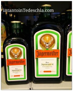 Copyright intantointedeschia.com