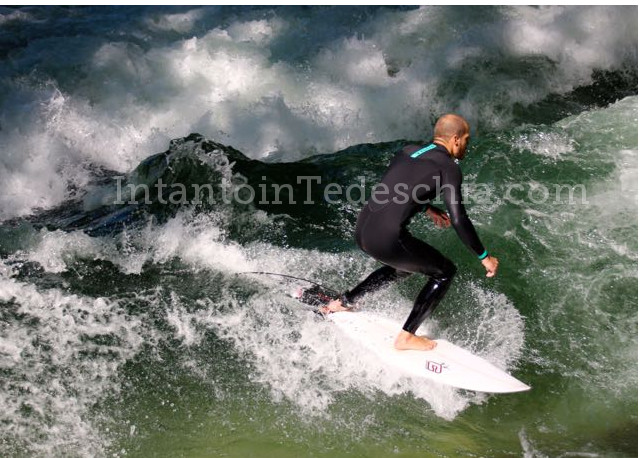 Surfare a Monaco di Baviera