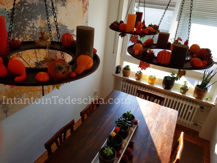 tavolo legno decorazioni autunno